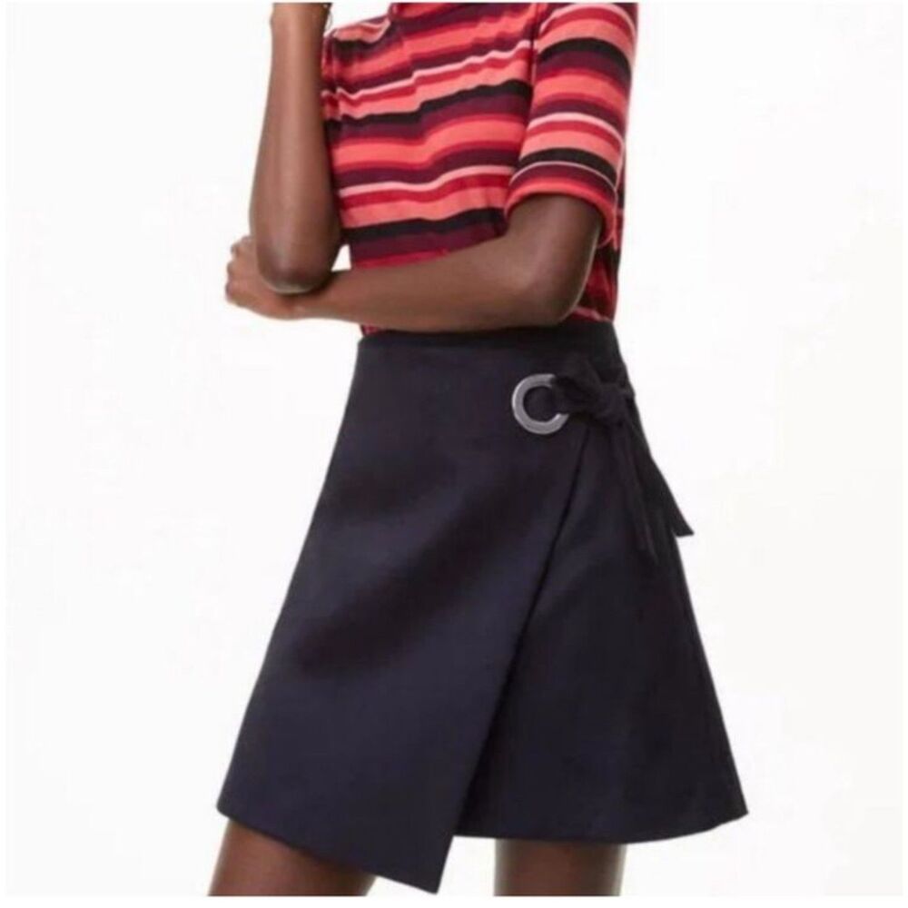 Loft Navy Blue Faux Suede Wrap Skirt with Grommet Detail Size 8 - Picture 2 of 13
